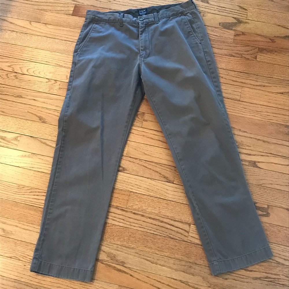 Jcrew the Sutton khakis